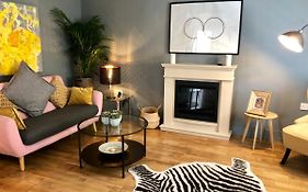 Charming Cottage & Garden - Central Brighton!